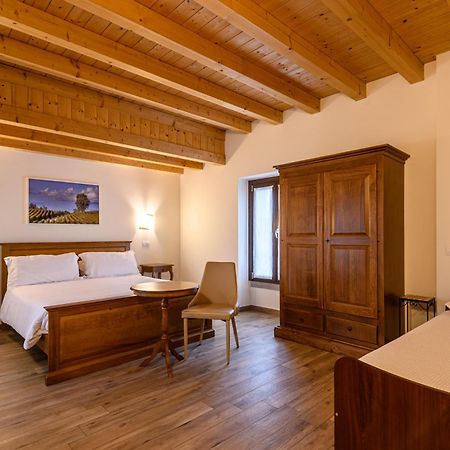 Il Glicine B&B Ristorante Cazzago San Martino Luaran gambar