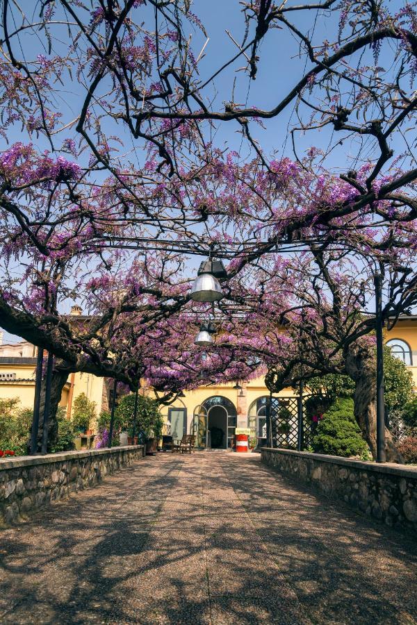 Il Glicine B&B Ristorante Cazzago San Martino Luaran gambar