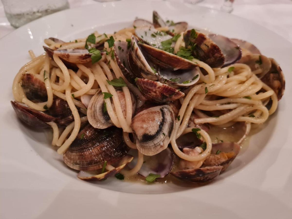 Il Glicine B&B Ristorante Cazzago San Martino Luaran gambar