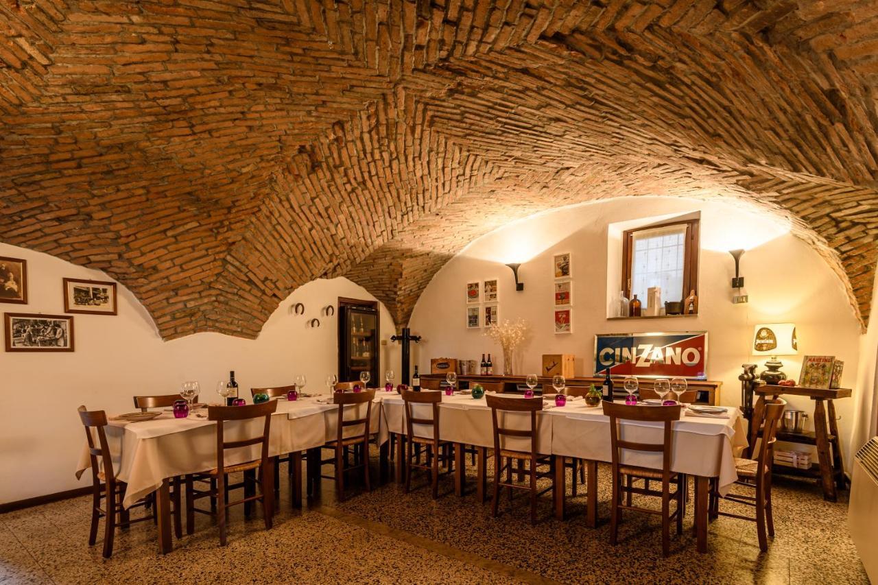 Il Glicine B&B Ristorante Cazzago San Martino Luaran gambar