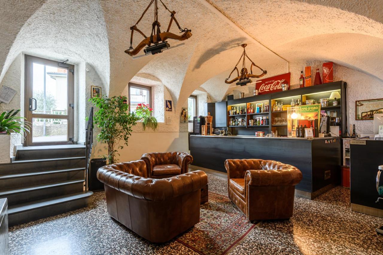 Il Glicine B&B Ristorante Cazzago San Martino Luaran gambar